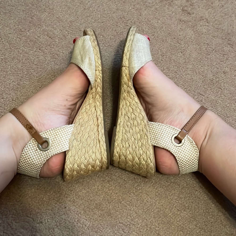 Lucky Brand Linen Wedges